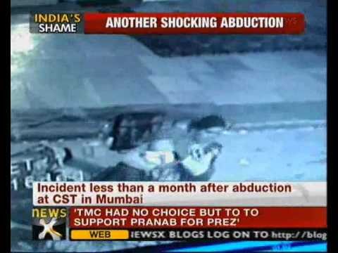 Child kidnapper caught on camera at Ajmer Dargah - NewsX