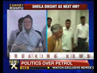 Sheila Dixit meets Sonia Gandhi - NewsX