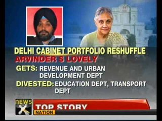 Delhi: Sheila Dikshit rejigs cabinet, changes portfolios - NewsX