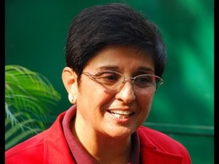 Kiran Bedi distances herself from Kejriwal's jail bharo - NewsX