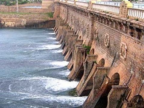 Cauvery row: Tamil Nadu to file contempt petition against Karnataka - NewsX