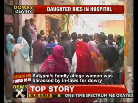 Delhi: Municipal councillor murders daughter, kills self - NewsX