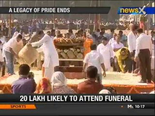 Balasaheb Thackeray's procession underway - NewsX