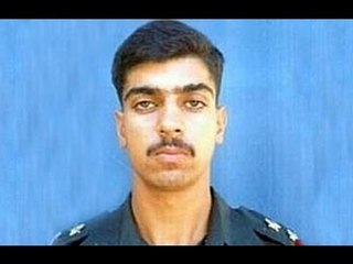 Ignored by govt, Kargil martyr's father moves SC - NewsX