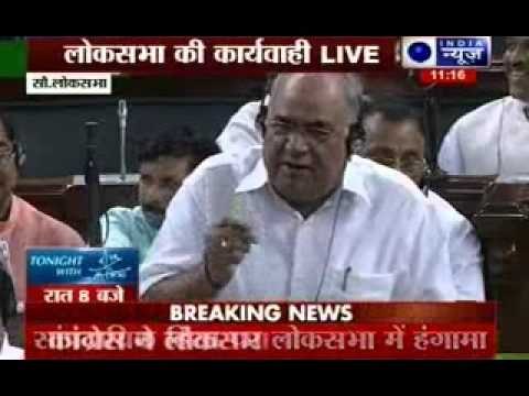 Sonia, Cong slam BJP, say communal violence on the rise