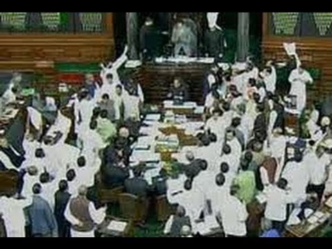 FDI issue rocks Parliament; BSP, SP vague on voting - NewsX