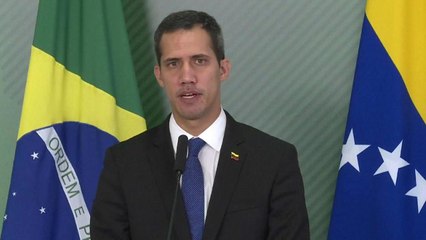 Le président auto-proclamé du Venezuela Juan Guaido compte rentrer dans son pays