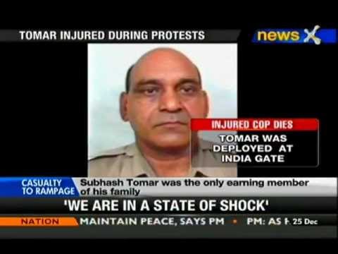 Delhi gangrape: Cop injured in Sunday's protests dead - NewsX