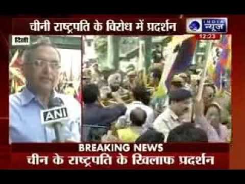 Tibetans protest in Delhi against Chinese President's visit