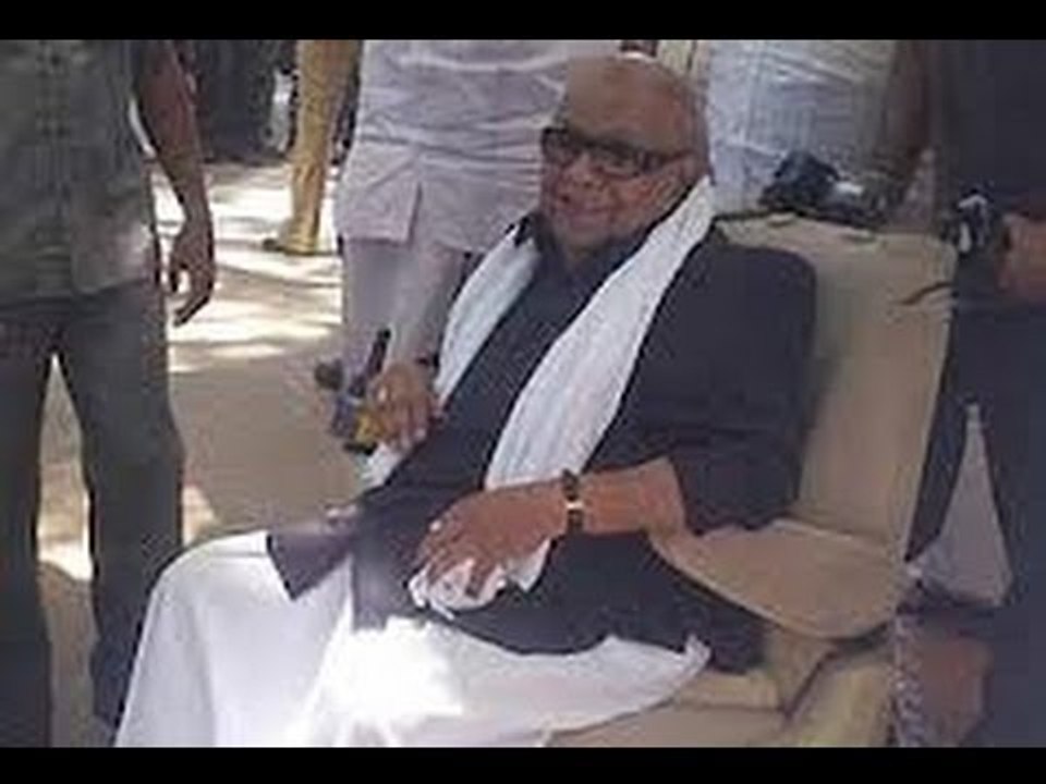 Karunanidhi names his son Stalin as successor