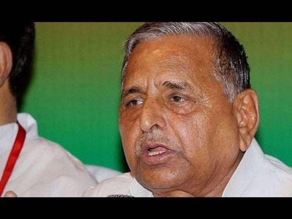 Mulayam sees flaws in Akhilesh govt, seeks corrective steps