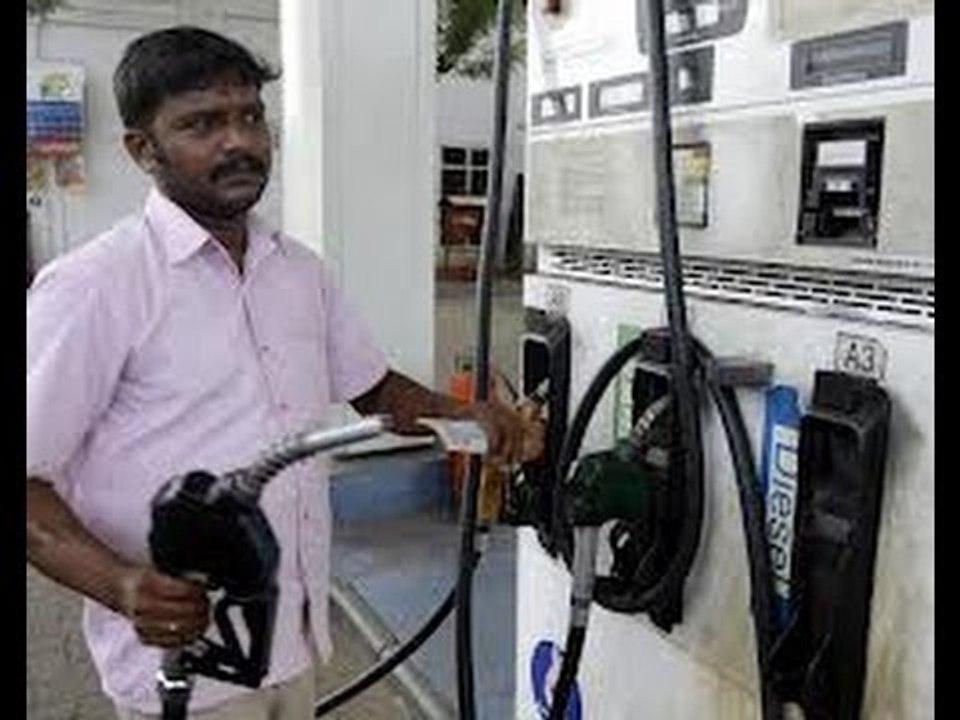Govt partially de-regulates diesel prices