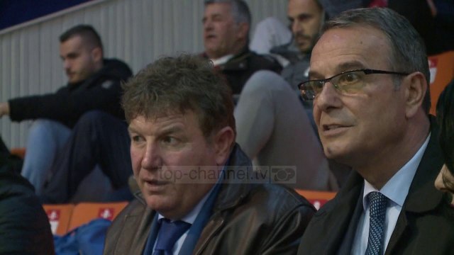 Qerimaj mposht Çaljen, shpallet kampion kombëtar në peshëngritje - Top Channel Albania