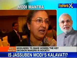 Women show thumbs up to Narendra Modi at FICCI