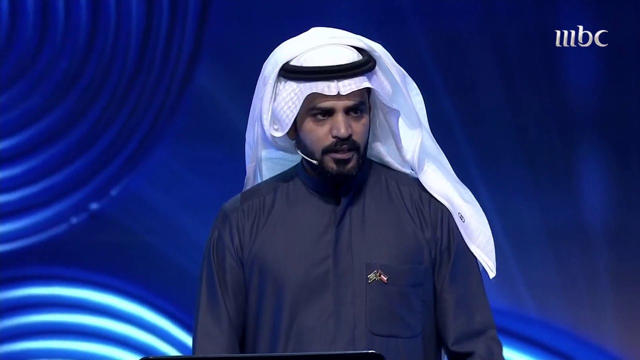 بكاء الكويتي سلطان الأسيمر أمام جمهور فرسان القصيد