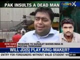Pak refuses martyr title for Sarabjit, common man calls it insult