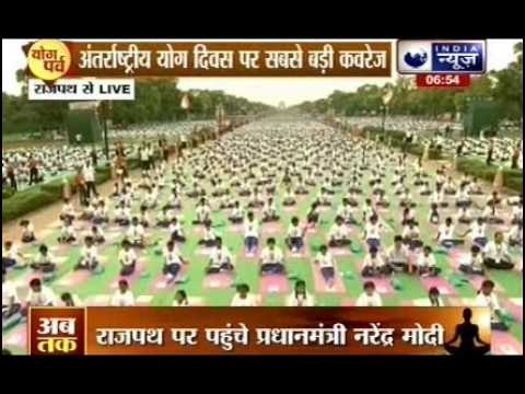 PM Modi addresses participants at Rajpath