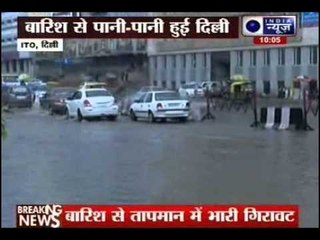 Delhi wakes up to light rains