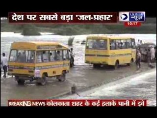 Floods kill 81 as incessant rains lash east, west India