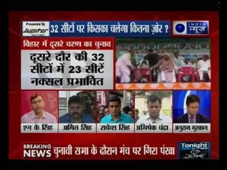 Ceiling fan falls on Lalu Prasad Yadav during election rally