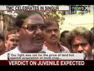 Trinamool Congress celebrates land bill in Singur