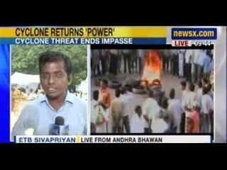 News X: Cyclone Phailin ends Andhra Pradesh's power strike