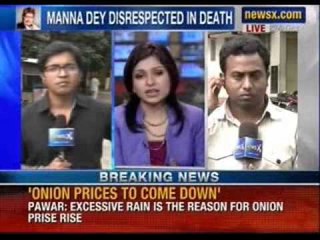 Legendray Hindi songs singer Manna Dey's dead body carried on rags - NewsX