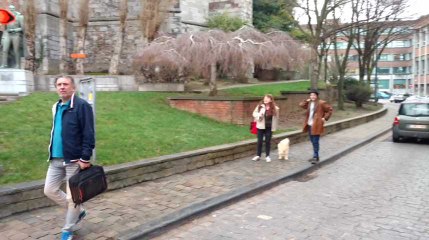 Plaza Art: Différents entre riverains et l'entreprise du chantier.Video Eric Ghislain