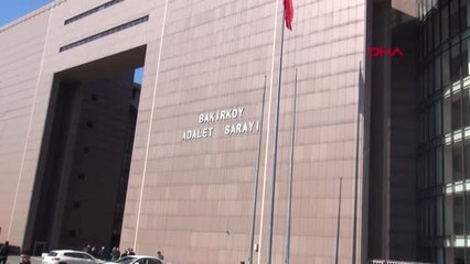 İstanbul Bakırköy Adliyesi'ne Baltayla Gelen Kişi Tutuklandı