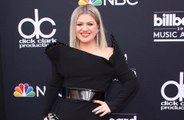 Kelly Clarkson to host Billboard Music Awards again