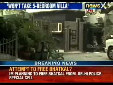 AAP's austerity : Delhi Chief Minister Arvind Kejriwal kills controversy - NewsX