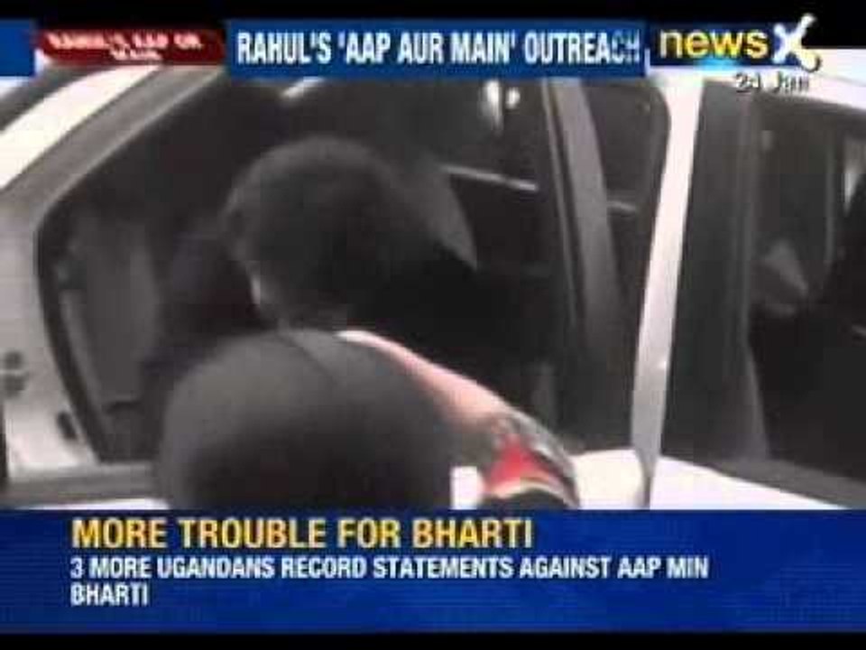 Rahul Gandhi accompanied with sister Priyanka Gandhi visit Amethi - NewsX