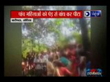 ओडिशा के बारीपदा में भीड़ ने पांच महिलाओं को पेड़ से बांधकर लाठी डंडों से पीटा