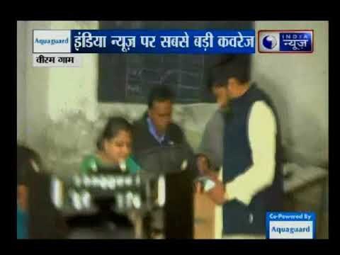 गुजरात विधानसभा चुनाव 2017 Phase 2: वीरम गाम में वोट डालने पहुंचे पाटीदार लीडर हार्दिक पटेल