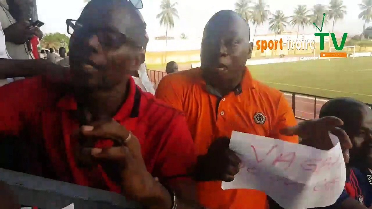 Quand les supporteurs de l'Africa Sports réclament la démission du Président Vagba Alexis