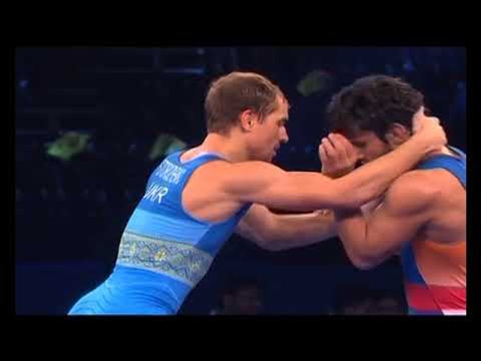 PWL 3 Day 13: Delhi Sultans vs Veer Marathas; Graeco Roman wrestling at Pro Wrestling League