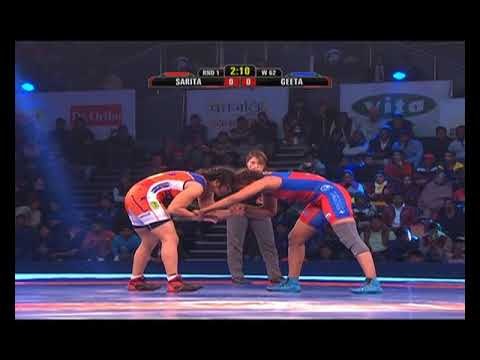 PWL 3 Day 17: Sarita Mor Vs Geeta Phogat at Pro Wrestling League 2018 | Highlights