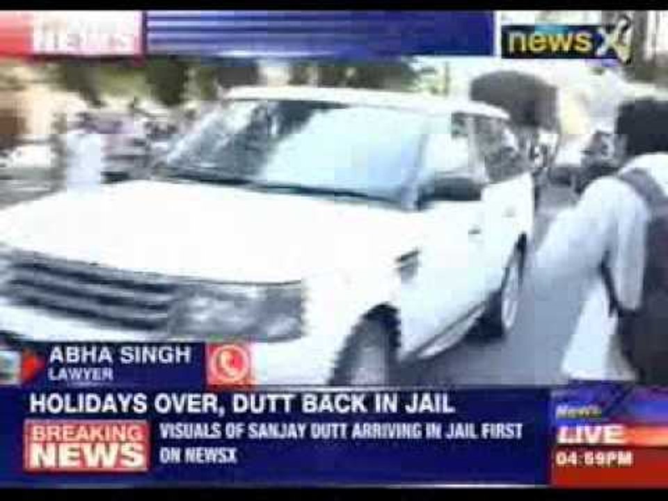 Sanjay Dutt returns to jail