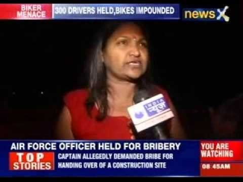 Delhi Police detains 400 bike riders near Shinde's residence