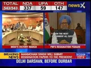 Manmohan Singh submits his resignation to the President