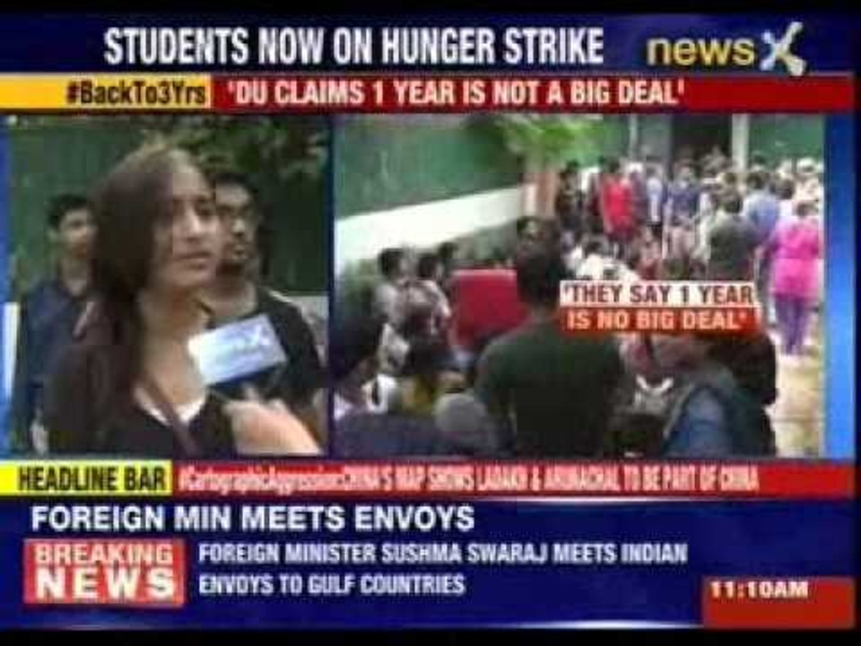 Student now on hunger strike over the FYUP in front of Smriti Irani's residence