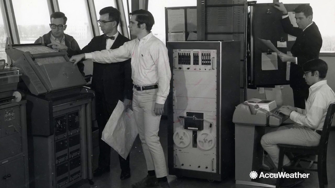 Forecasting icon, Elliot Abrams, retires after 51 years at AccuWeather