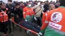 Israeli forces injure Palestinians at Gaza border as Egypt releases detained men