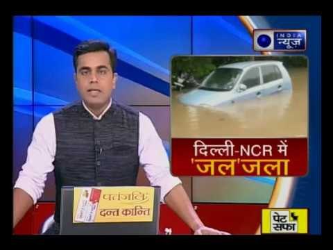 एक घंटे की बारिश में डूब गई दिल्ली !, डूबती बस में फंसे यात्रियों का रेस्क्यू