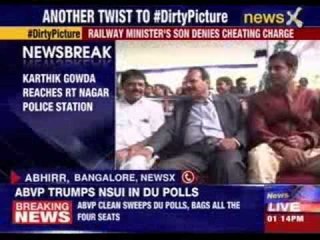 Karthik Gowda reaches RT Nagar police station