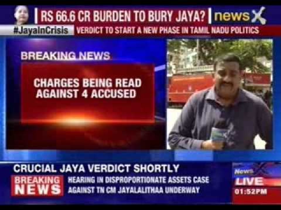 Police deployment increases outside Jayalalithaa house