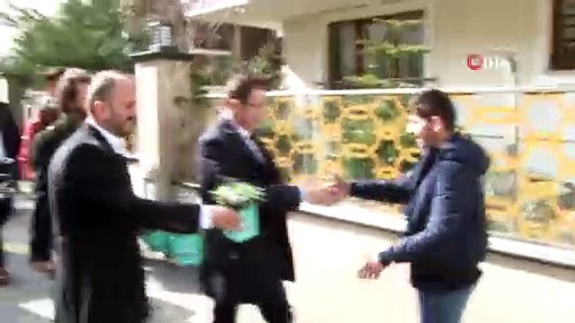 AK Parti Eyüpsultan Belediye Başkan adayı Deniz Köken ‘Sevgi Yürüyüşleri’ne başladı