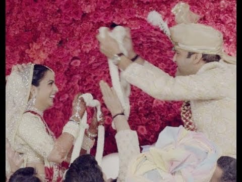 Isha Ambani-Anand Jaimala Ceremony; इस खूबसूरत अंदाज में हुई ईशा अंबानी-आनंद पीरामल की जयमाला !