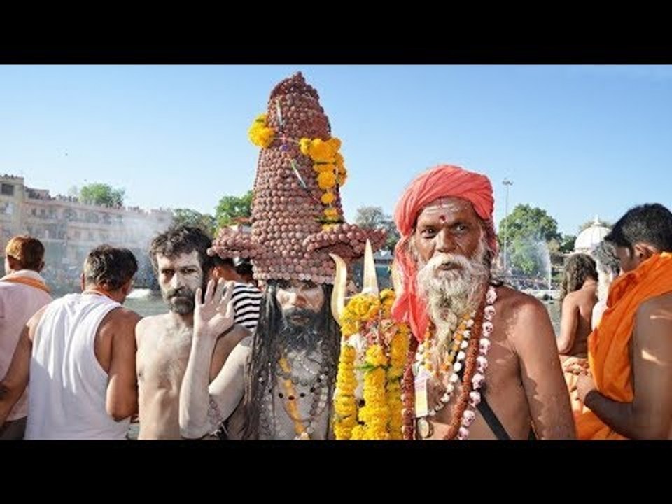 UP: साधु-संतों को पेंशन, धर्म की सेवा या राजनीति ? यूपी में संतों की पेंशन पर सियासत समझिए ?