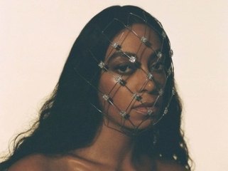 Solange Drops Surprise Album 'When I Get Home'
